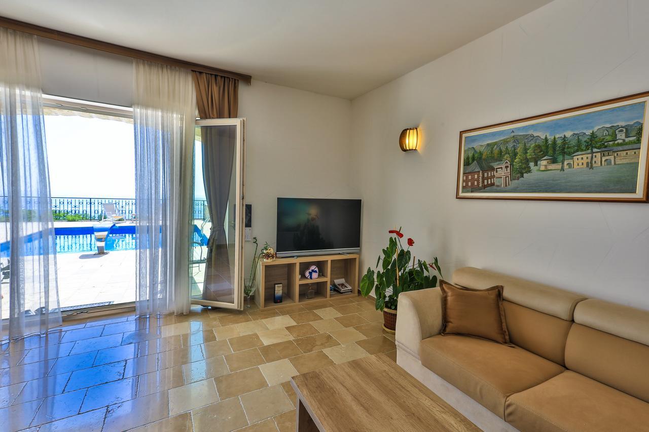 Sunny Villa Jasmine Sveti Stefan Esterno foto